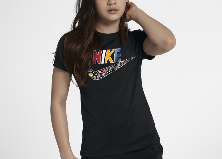 Dear_Giana_Nike_Logo_T-shirt